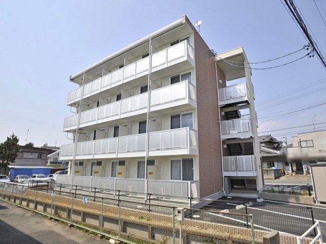 レオパレスベンリー中泉の外観画像