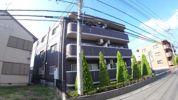 ブルーミングイーストの外観画像