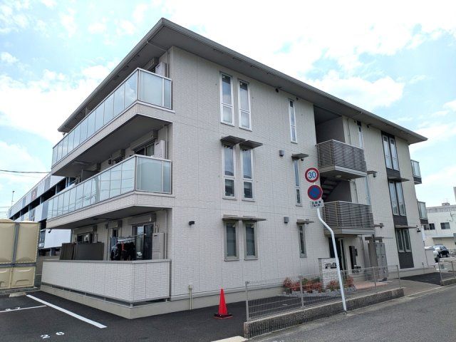 OTT’s R3の外観画像