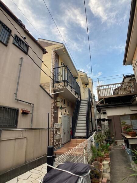 レガーロ根岸の外観画像