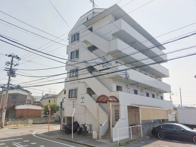 イシマルアークビルの外観画像