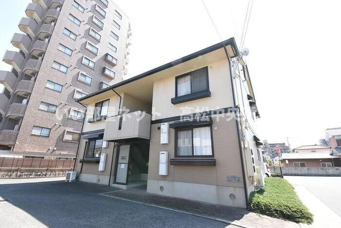 コスモ ミヤ A棟の外観画像