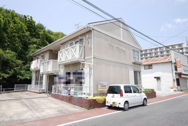 コーポロイヤル飛鳥の外観画像