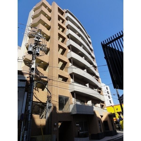 E1WeSTの外観画像