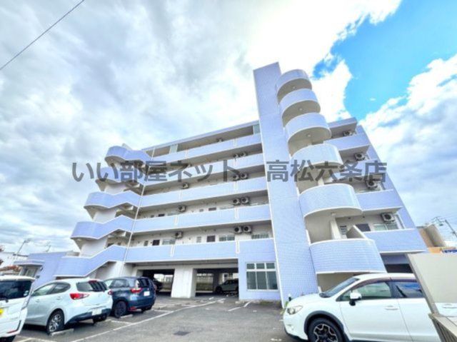サンクトーム屋島の外観画像