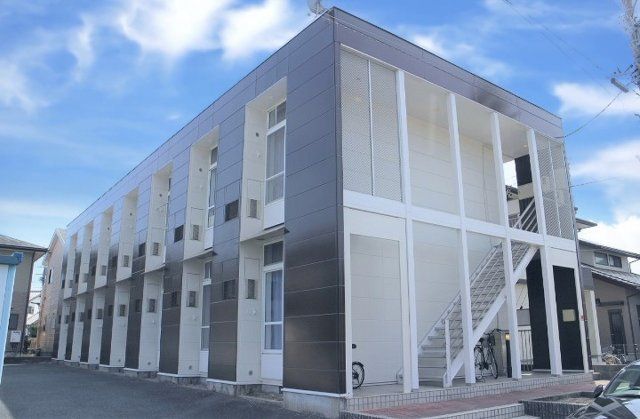 レオパレスリベールの外観画像