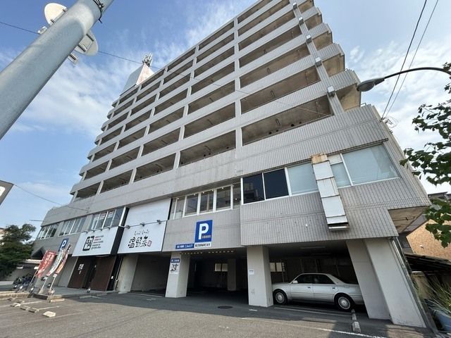 Medionの外観画像