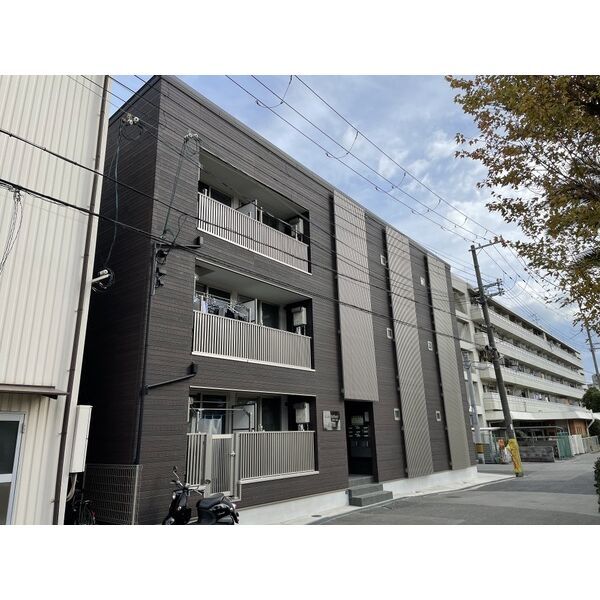 スリージェ伍番館の外観画像