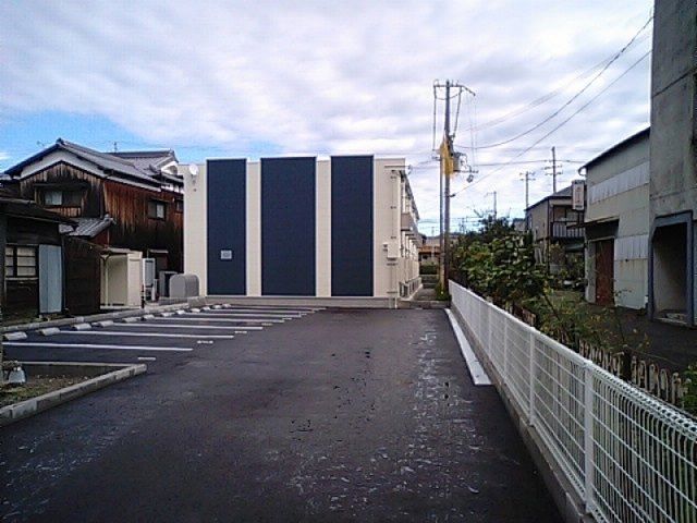 レオネクストブルースカイの外観画像