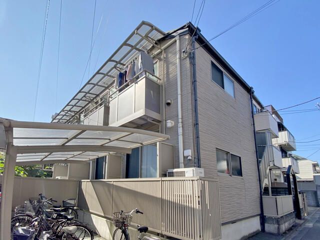 ハイツ本駒込の外観画像