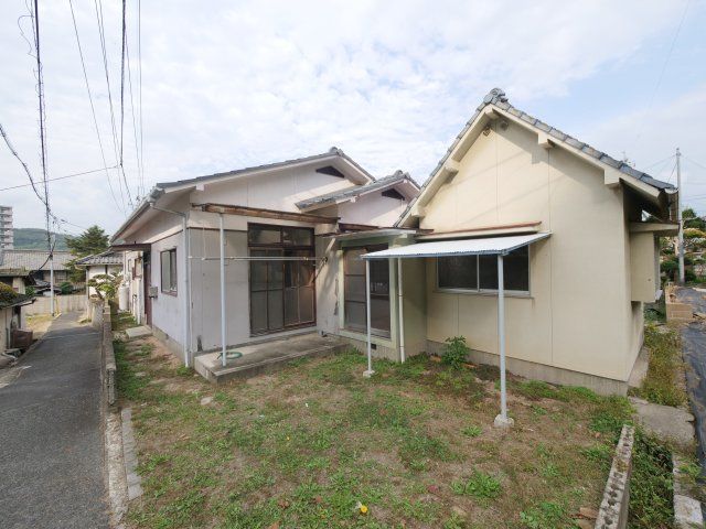矢坂東町戸建の外観画像