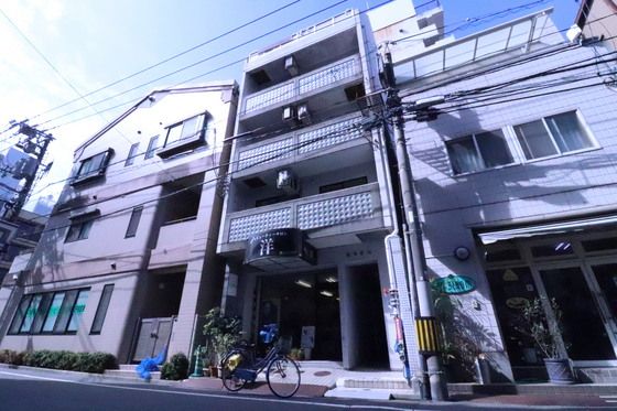 住本ビルの外観画像