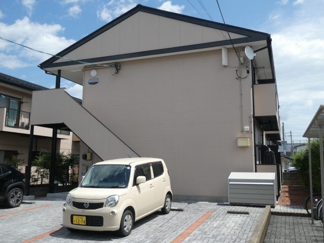 ハイム・シャブリエ Cの外観画像