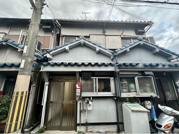 川端借家(豊南町西)の外観画像