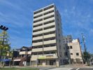 シャンティ平和通の外観画像