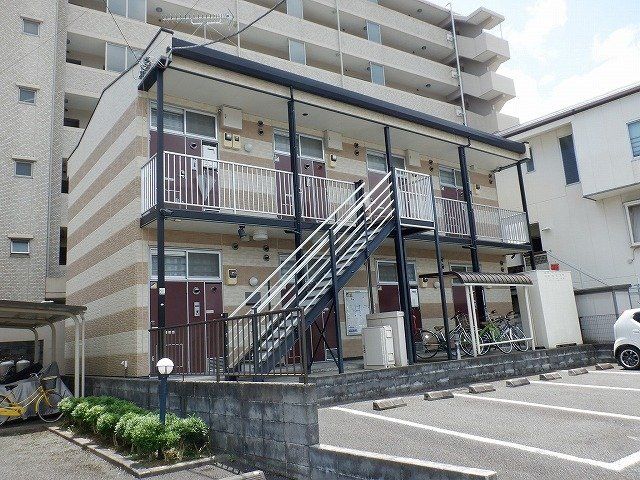 レオパレスYUGAWARAⅡの外観画像