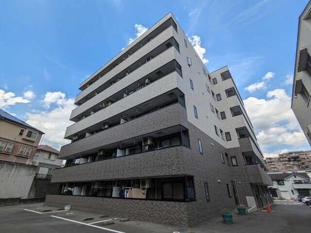 UF.STAGE横浜の外観画像