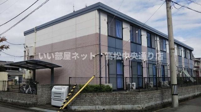 レオパレスuの外観画像
