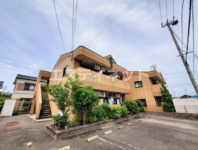 エバーレジデンスA棟の外観画像