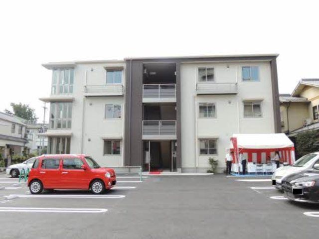 リラフォートJ棟の外観画像