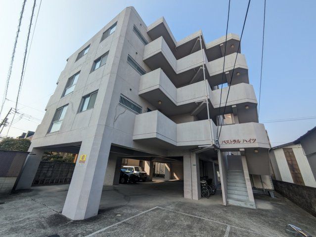 パストラルハイツの外観画像