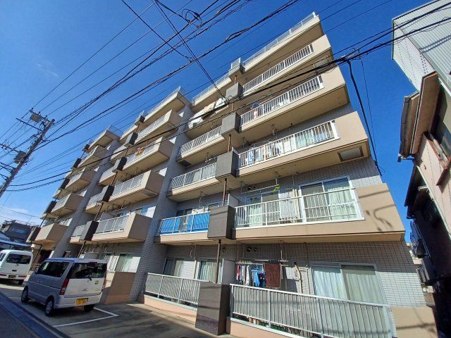 ガーデンズイトーの外観画像