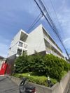 レオパレスウエストサイド白山の外観画像