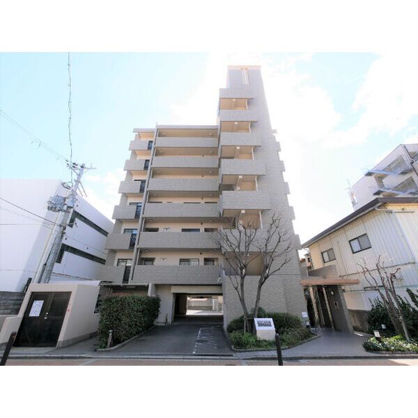 シュワーブ裏垣の外観画像