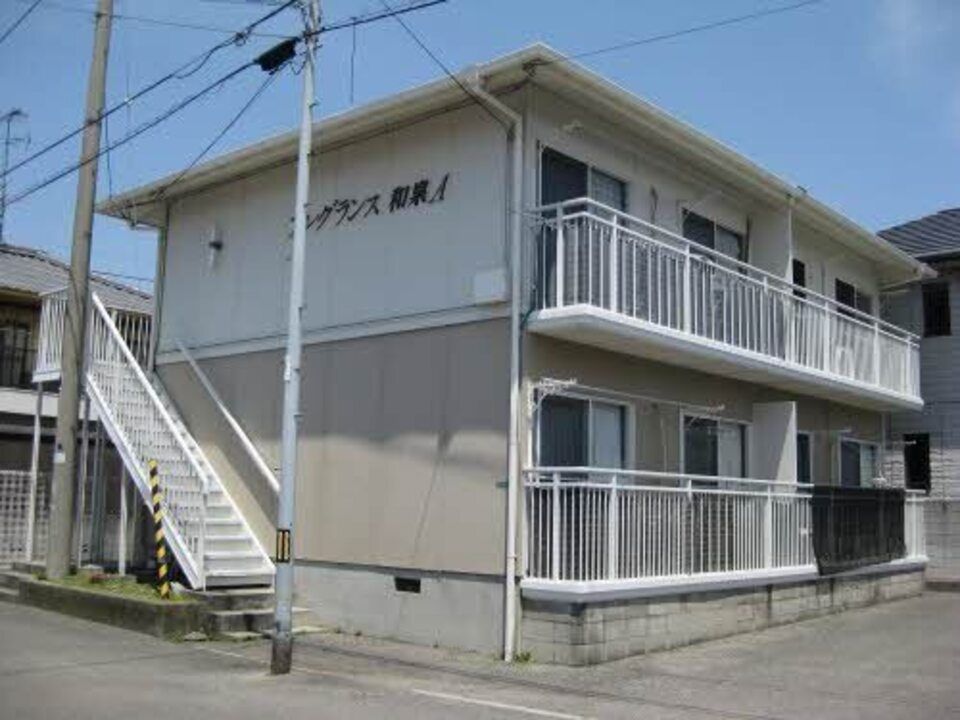 フレグランスいずみ A棟の外観画像