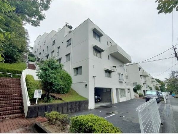 八事表山住宅の外観画像
