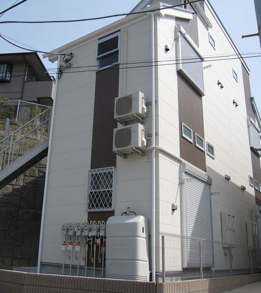 ヒルズ富岡の外観画像