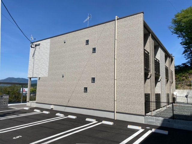 クレイノTOBAⅦの外観画像