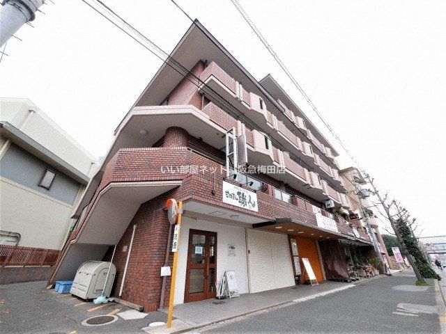 ロイヤルハイツ千里の外観画像