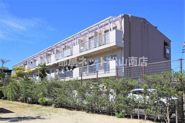 オックスフォードサーカス土居田Ⅲの外観画像