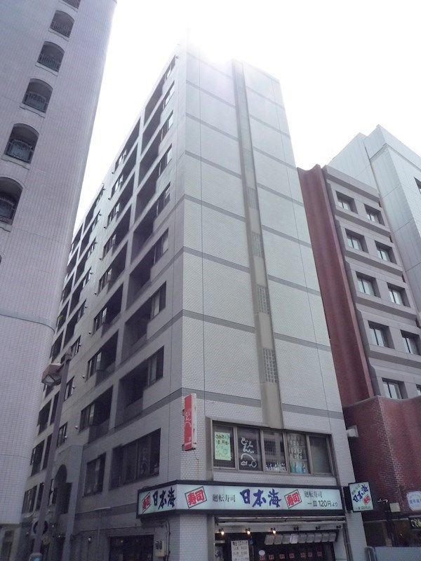 コスモ市川の外観画像