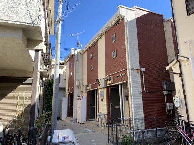 レオネクストラベンダーの外観画像