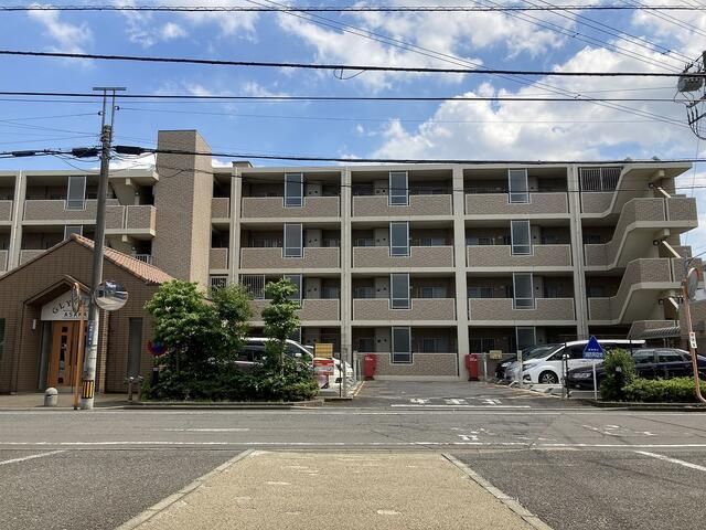 グリシーヌ朝霞の外観画像