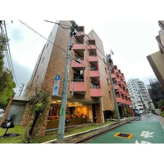ウエストサイド新宿御苑(旧アドス御苑マンション)の外観画像