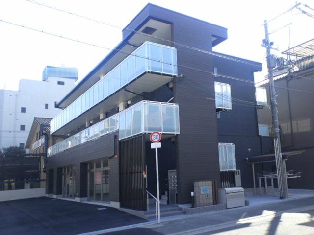 レオネクストアメニティの外観画像
