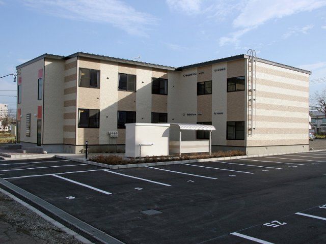 レオパレスイセキ913の外観画像