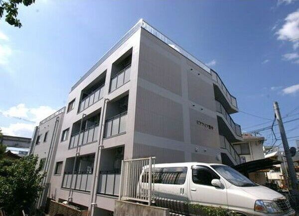 ピアライフ豊中の外観画像