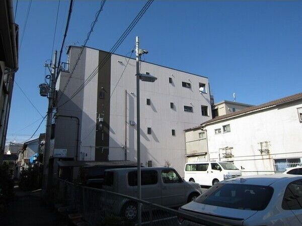 レジデンス三津屋の外観画像