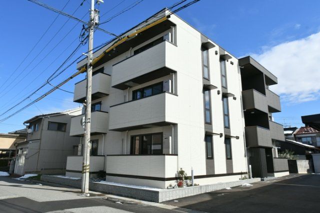 ルミナス磯部町の外観画像