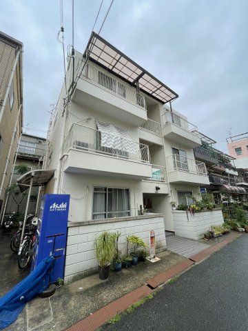 マンション六車の外観画像