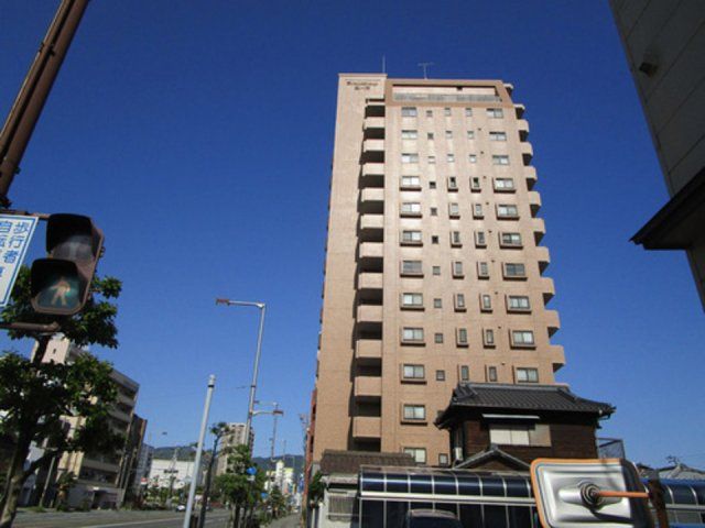 ライオンズマンション東一万の外観画像