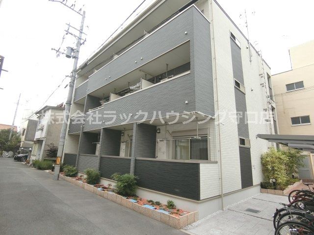 カンツォーネの外観画像