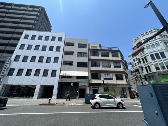 大戸中町ビルの外観画像
