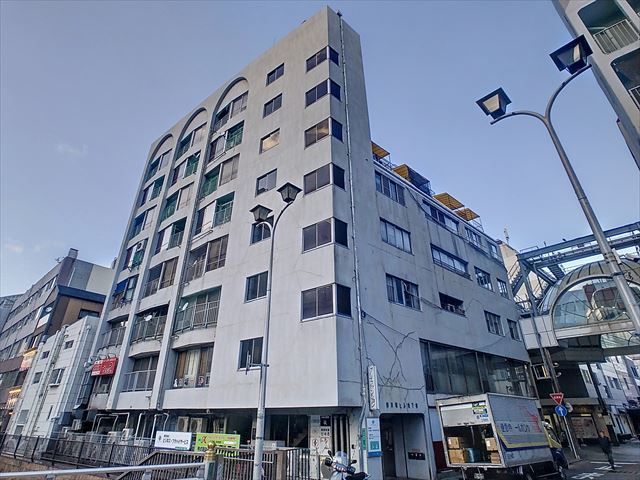 新川端グレイスマンションの外観画像