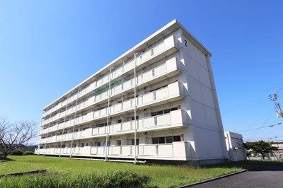 ビレッジハウスいなつき2号棟の外観画像
