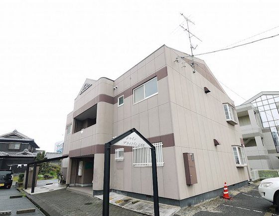 シャインブライトリー壱番館の外観画像